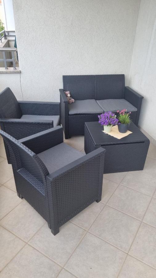 Apartment Nina Makarska Eksteriør billede